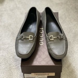 Gucci gray leather driving mocs (loafers) size 40 M